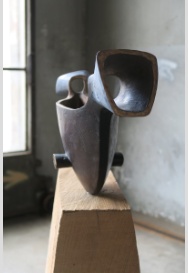 bronzeskulptur bronce sculpture Schaukelpferd 4