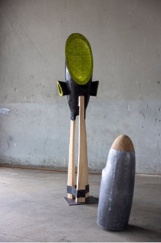 holzplastik wood sculpture epoxy KleopatraCaesar 1
